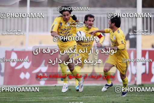 1053487, Tehran, [*parameter:4*], Iran Pro League، Persian Gulf Cup، 2011-12 season، Second Leg، Week 24، Naft Tehran ۱ v ۱ Tractor S.C. on 2012/02/03 at Shahid Dastgerdi Stadium