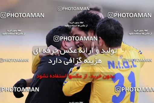 1053538, Tehran, [*parameter:4*], Iran Pro League، Persian Gulf Cup، 2011-12 season، Second Leg، Week 24، Naft Tehran ۱ v ۱ Tractor S.C. on 2012/02/03 at Shahid Dastgerdi Stadium