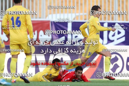 1053655, Tehran, [*parameter:4*], Iran Pro League، Persian Gulf Cup، 2011-12 season، Second Leg، Week 24، Naft Tehran ۱ v ۱ Tractor S.C. on 2012/02/03 at Shahid Dastgerdi Stadium