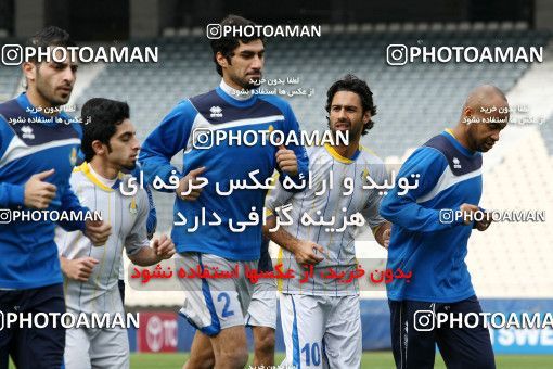 1058054, Tehran, , AFC Champions League 2012, Al-Gharafa SC Football Team Training Session on 2012/04/16 at Azadi Stadium