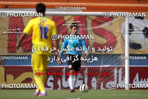 1059606, Tehran, [*parameter:4*], Iran Pro League، Persian Gulf Cup، 2011-12 season، Second Leg، Week 34، Rah Ahan 4 v ۱ Shahin Boushehr on 2012/05/11 at Ekbatan Stadium