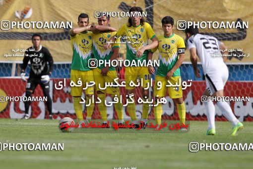 1059603, Tehran, [*parameter:4*], Iran Pro League، Persian Gulf Cup، 2011-12 season، Second Leg، Week 34، Rah Ahan 4 v ۱ Shahin Boushehr on 2012/05/11 at Ekbatan Stadium