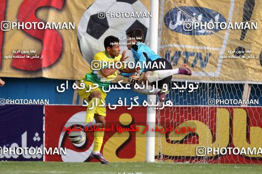 1059516, Tehran, [*parameter:4*], Iran Pro League، Persian Gulf Cup، 2011-12 season، Second Leg، Week 34، Rah Ahan 4 v ۱ Shahin Boushehr on 2012/05/11 at Ekbatan Stadium