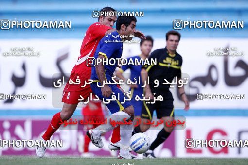 1062016, Tehran, [*parameter:4*], Iran Pro League، Persian Gulf Cup، 2010-11 season، First Leg، Week 2، Naft Tehran 3 v ۱ Shahrdari Tabriz on 2010/08/01 at Ekbatan Stadium