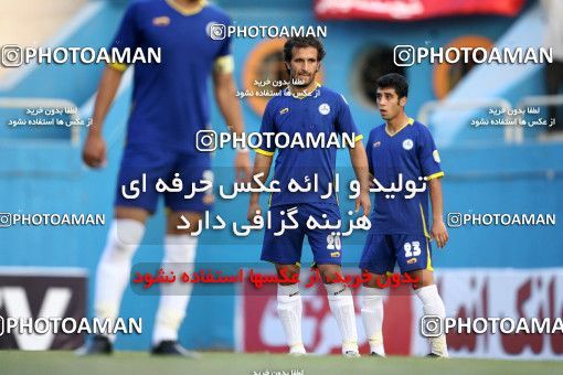 1062065, Tehran, [*parameter:4*], Iran Pro League، Persian Gulf Cup، 2010-11 season، First Leg، Week 2، Naft Tehran 3 v ۱ Shahrdari Tabriz on 2010/08/01 at Ekbatan Stadium