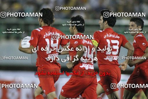 1062208, Qom, Iran, Iran Pro League، Persian Gulf Cup، 2010-11 season، First Leg، Week 2، Saba Qom 2 v ۱ Persepolis on 2010/08/01 at Yadegar-e Emam Stadium Qom