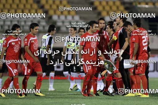 1062212, Qom, Iran, Iran Pro League، Persian Gulf Cup، 2010-11 season، First Leg، Week 2، Saba Qom 2 v ۱ Persepolis on 2010/08/01 at Yadegar-e Emam Stadium Qom