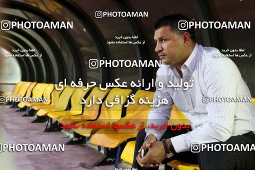 1062183, Qom, Iran, لیگ برتر فوتبال ایران، Persian Gulf Cup، Week 2، First Leg، Saba Qom 2 v 1 Persepolis on 2010/08/01 at Yadegar-e Emam Stadium Qom