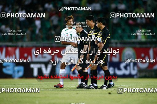 1062241, Isfahan,Fooladshahr, [*parameter:4*], Iran Pro League، Persian Gulf Cup، 2010-11 season، First Leg، Week 3، Zob Ahan Esfahan ۱ v ۱ Esteghlal on 2010/08/05 at Foolad Shahr Stadium