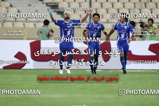 1063742, Tehran, [*parameter:4*], Iran Pro League، Persian Gulf Cup، 2010-11 season، First Leg، Week 5، Esteghlal 3 v ۰ Paykan on 2010/08/18 at Azadi Stadium