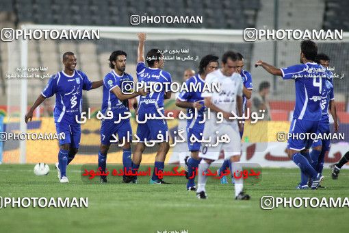 1063842, Tehran, [*parameter:4*], Iran Pro League، Persian Gulf Cup، 2010-11 season، First Leg، Week 5، Esteghlal 3 v ۰ Paykan on 2010/08/18 at Azadi Stadium