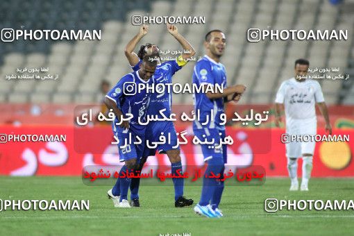 1063789, Tehran, [*parameter:4*], Iran Pro League، Persian Gulf Cup، 2010-11 season، First Leg، Week 5، Esteghlal 3 v ۰ Paykan on 2010/08/18 at Azadi Stadium