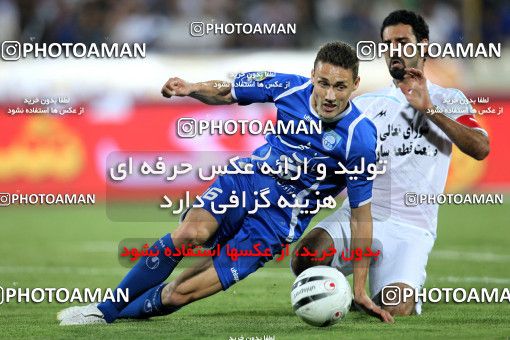 1064304, Tehran, [*parameter:4*], Iran Pro League، Persian Gulf Cup، 2010-11 season، First Leg، Week 5، Esteghlal 3 v ۰ Paykan on 2010/08/18 at Azadi Stadium