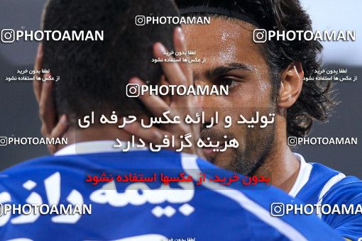 1064252, Tehran, [*parameter:4*], Iran Pro League، Persian Gulf Cup، 2010-11 season، First Leg، Week 5، Esteghlal 3 v ۰ Paykan on 2010/08/18 at Azadi Stadium