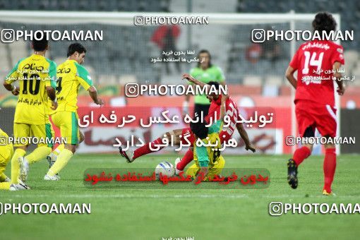 1065072, Tehran, [*parameter:4*], Iran Pro League، Persian Gulf Cup، 2010-11 season، First Leg، Week 6، Persepolis 3 v 2 Rah Ahan on 2010/08/19 at Azadi Stadium