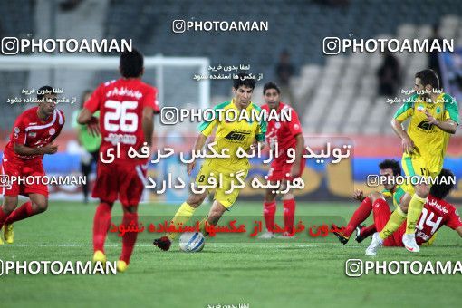 1065031, Tehran, [*parameter:4*], Iran Pro League، Persian Gulf Cup، 2010-11 season، First Leg، Week 6، Persepolis 3 v 2 Rah Ahan on 2010/08/19 at Azadi Stadium