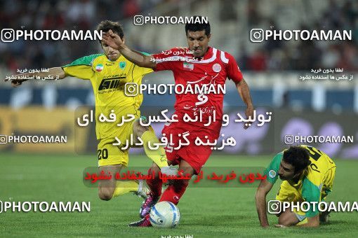 1065423, Tehran, [*parameter:4*], Iran Pro League، Persian Gulf Cup، 2010-11 season، First Leg، Week 6، Persepolis 3 v 2 Rah Ahan on 2010/08/19 at Azadi Stadium