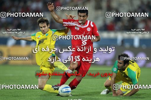 1065215, Tehran, [*parameter:4*], Iran Pro League، Persian Gulf Cup، 2010-11 season، First Leg، Week 6، Persepolis 3 v 2 Rah Ahan on 2010/08/19 at Azadi Stadium