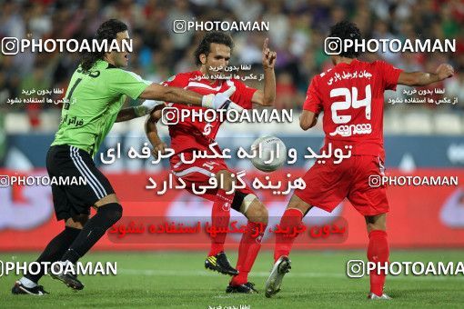 1065276, Tehran, [*parameter:4*], لیگ برتر فوتبال ایران، Persian Gulf Cup، Week 6، First Leg، Persepolis 3 v 2 Rah Ahan on 2010/08/19 at Azadi Stadium