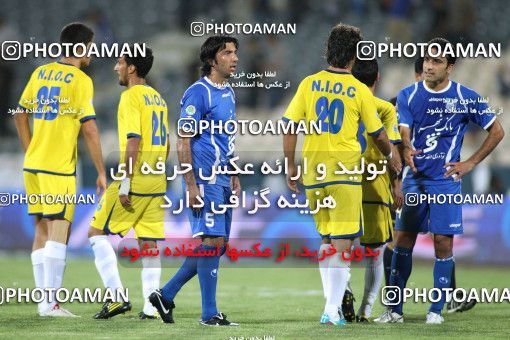 1065653, Tehran, [*parameter:4*], Iran Pro League، Persian Gulf Cup، 2010-11 season، First Leg، Week 6، Naft Tehran ۰ v ۰ Esteghlal on 2010/08/22 at Shahid Dastgerdi Stadium