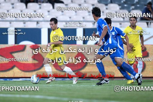 1066102, Tehran, [*parameter:4*], لیگ برتر فوتبال ایران، Persian Gulf Cup، Week 6، First Leg، Naft Tehran 0 v 0 Esteghlal on 2010/08/22 at Shahid Dastgerdi Stadium