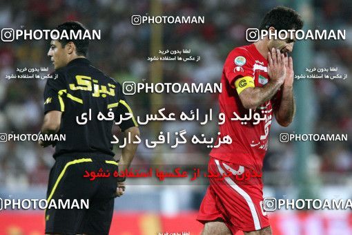 1066261, Tehran, [*parameter:4*], Iran Pro League، Persian Gulf Cup، 2010-11 season، First Leg، Week 6، Persepolis 2 v ۱ Shahin Boushehr on 2010/08/23 at Azadi Stadium