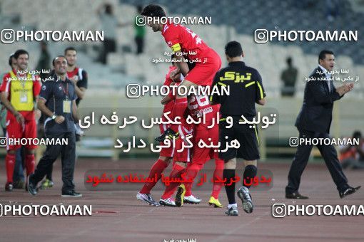 1066581, Tehran, [*parameter:4*], Iran Pro League، Persian Gulf Cup، 2010-11 season، First Leg، Week 6، Persepolis 2 v ۱ Shahin Boushehr on 2010/08/23 at Azadi Stadium