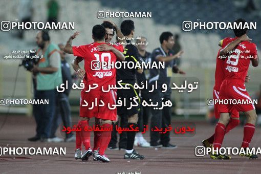 1066692, Tehran, [*parameter:4*], Iran Pro League، Persian Gulf Cup، 2010-11 season، First Leg، Week 6، Persepolis 2 v ۱ Shahin Boushehr on 2010/08/23 at Azadi Stadium