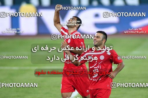 1066537, Tehran, [*parameter:4*], Iran Pro League، Persian Gulf Cup، 2010-11 season، First Leg، Week 6، Persepolis 2 v ۱ Shahin Boushehr on 2010/08/23 at Azadi Stadium