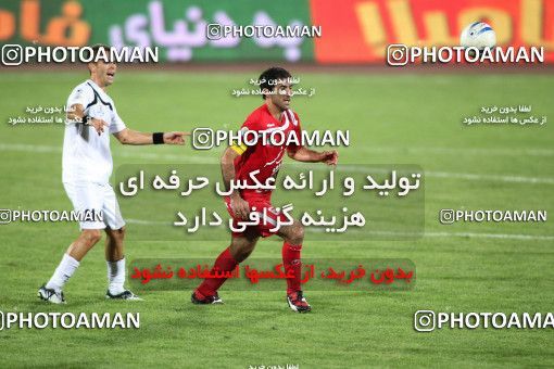 1066587, Tehran, [*parameter:4*], Iran Pro League، Persian Gulf Cup، 2010-11 season، First Leg، Week 6، Persepolis 2 v ۱ Shahin Boushehr on 2010/08/23 at Azadi Stadium