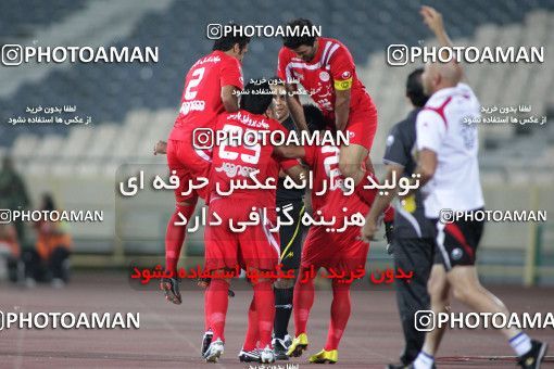 1066714, Tehran, [*parameter:4*], Iran Pro League، Persian Gulf Cup، 2010-11 season، First Leg، Week 6، Persepolis 2 v ۱ Shahin Boushehr on 2010/08/23 at Azadi Stadium