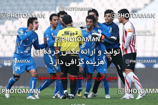 1067242, Tehran, [*parameter:4*], Iran Pro League، Persian Gulf Cup، 2010-11 season، Second Leg، Week 18، Esteghlal ۰ v ۰ Shahrdari Tabriz on 2010/12/11 at Azadi Stadium