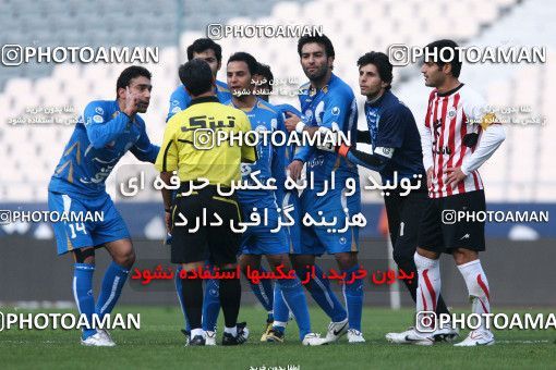 1067094, Tehran, [*parameter:4*], Iran Pro League، Persian Gulf Cup، 2010-11 season، Second Leg، Week 18، Esteghlal ۰ v ۰ Shahrdari Tabriz on 2010/12/11 at Azadi Stadium