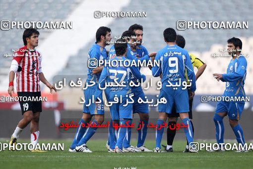 1099308, Tehran, [*parameter:4*], Iran Pro League، Persian Gulf Cup، 2010-11 season، Second Leg، Week 18، Esteghlal ۰ v ۰ Shahrdari Tabriz on 2010/12/11 at Azadi Stadium