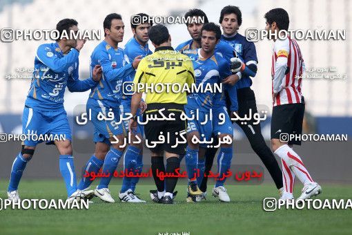 1099376, Tehran, [*parameter:4*], Iran Pro League، Persian Gulf Cup، 2010-11 season، Second Leg، Week 18، Esteghlal ۰ v ۰ Shahrdari Tabriz on 2010/12/11 at Azadi Stadium