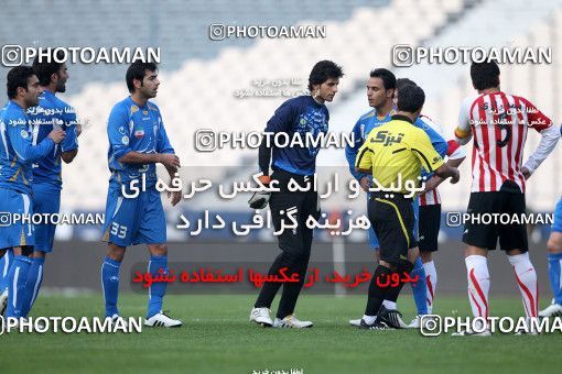 1099391, Tehran, [*parameter:4*], Iran Pro League، Persian Gulf Cup، 2010-11 season، Second Leg، Week 18، Esteghlal ۰ v ۰ Shahrdari Tabriz on 2010/12/11 at Azadi Stadium