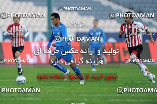 1099660, Tehran, [*parameter:4*], Iran Pro League، Persian Gulf Cup، 2010-11 season، Second Leg، Week 18، Esteghlal ۰ v ۰ Shahrdari Tabriz on 2010/12/11 at Azadi Stadium