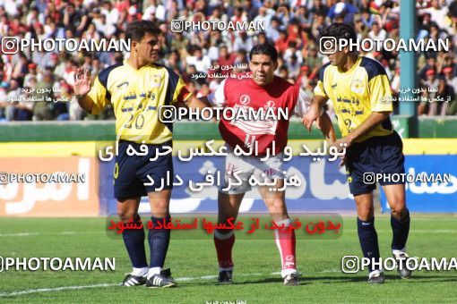 1068043, Tehran, [*parameter:4*], Iran Pro League، Persian Gulf Cup، 2001-02 season، Second Leg، Week 26، Persepolis ۱ v ۰ Fajr-e Sepasi Shiraz on 2002/05/28 at Azadi Stadium