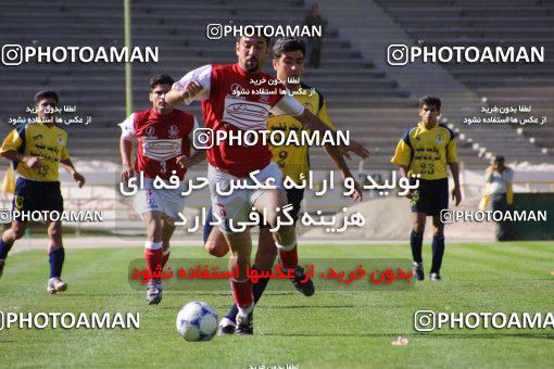 1068185, Tehran, [*parameter:4*], Iran Pro League، Persian Gulf Cup، 2001-02 season، Second Leg، Week 26، Persepolis ۱ v ۰ Fajr-e Sepasi Shiraz on 2002/05/28 at Azadi Stadium