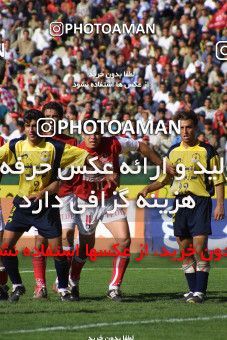 1068188, Tehran, [*parameter:4*], Iran Pro League، Persian Gulf Cup، 2001-02 season، Second Leg، Week 26، Persepolis ۱ v ۰ Fajr-e Sepasi Shiraz on 2002/05/28 at Azadi Stadium