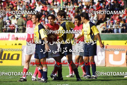 1067949, Tehran, [*parameter:4*], Iran Pro League، Persian Gulf Cup، 2001-02 season، Second Leg، Week 26، Persepolis ۱ v ۰ Fajr-e Sepasi Shiraz on 2002/05/28 at Azadi Stadium