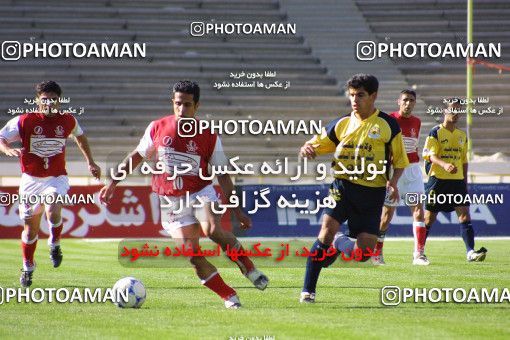 1067926, Tehran, [*parameter:4*], Iran Pro League، Persian Gulf Cup، 2001-02 season، Second Leg، Week 26، Persepolis ۱ v ۰ Fajr-e Sepasi Shiraz on 2002/05/28 at Azadi Stadium