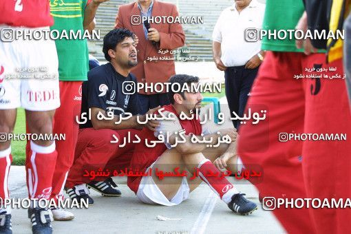 1068105, Tehran, [*parameter:4*], Iran Pro League، Persian Gulf Cup، 2001-02 season، Second Leg، Week 26، Persepolis ۱ v ۰ Fajr-e Sepasi Shiraz on 2002/05/28 at Azadi Stadium