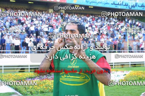 1068159, Tehran, [*parameter:4*], Iran Pro League، Persian Gulf Cup، 2001-02 season، Second Leg، Week 26، Persepolis ۱ v ۰ Fajr-e Sepasi Shiraz on 2002/05/28 at Azadi Stadium