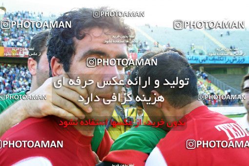 1068049, Tehran, [*parameter:4*], لیگ برتر فوتبال ایران، Persian Gulf Cup، Week 26، Second Leg، Persepolis 1 v 0 Fajr-e Sepasi Shiraz on 2002/05/28 at Azadi Stadium