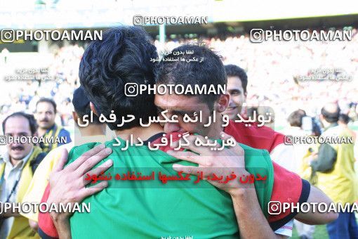 1068107, Tehran, [*parameter:4*], لیگ برتر فوتبال ایران، Persian Gulf Cup، Week 26، Second Leg، Persepolis 1 v 0 Fajr-e Sepasi Shiraz on 2002/05/28 at Azadi Stadium