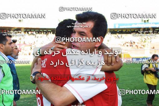 1068009, Tehran, [*parameter:4*], Iran Pro League، Persian Gulf Cup، 2001-02 season، Second Leg، Week 26، Persepolis ۱ v ۰ Fajr-e Sepasi Shiraz on 2002/05/28 at Azadi Stadium