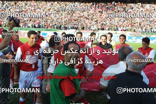 1067914, Tehran, [*parameter:4*], Iran Pro League، Persian Gulf Cup، 2001-02 season، Second Leg، Week 26، Persepolis ۱ v ۰ Fajr-e Sepasi Shiraz on 2002/05/28 at Azadi Stadium