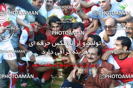 1068077, Tehran, [*parameter:4*], Iran Pro League، Persian Gulf Cup، 2001-02 season، Second Leg، Week 26، Persepolis ۱ v ۰ Fajr-e Sepasi Shiraz on 2002/05/28 at Azadi Stadium