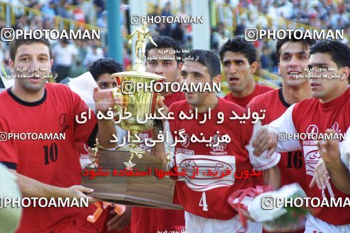 1067994, Tehran, [*parameter:4*], Iran Pro League، Persian Gulf Cup، 2001-02 season، Second Leg، Week 26، Persepolis ۱ v ۰ Fajr-e Sepasi Shiraz on 2002/05/28 at Azadi Stadium